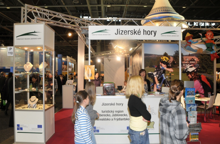 Výtvarnou soutěž namaluj Vílu Izerínu pořádá Turistický region Jizerské hory. 